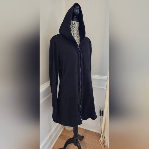 Prairie Underground Day to Day Hoodie in BLACK XL Excellent Condition